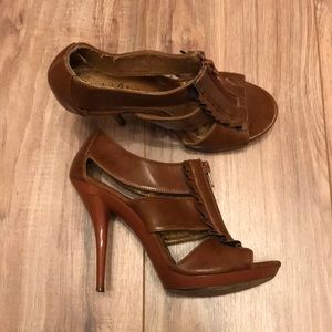 Michael Antonio Heels